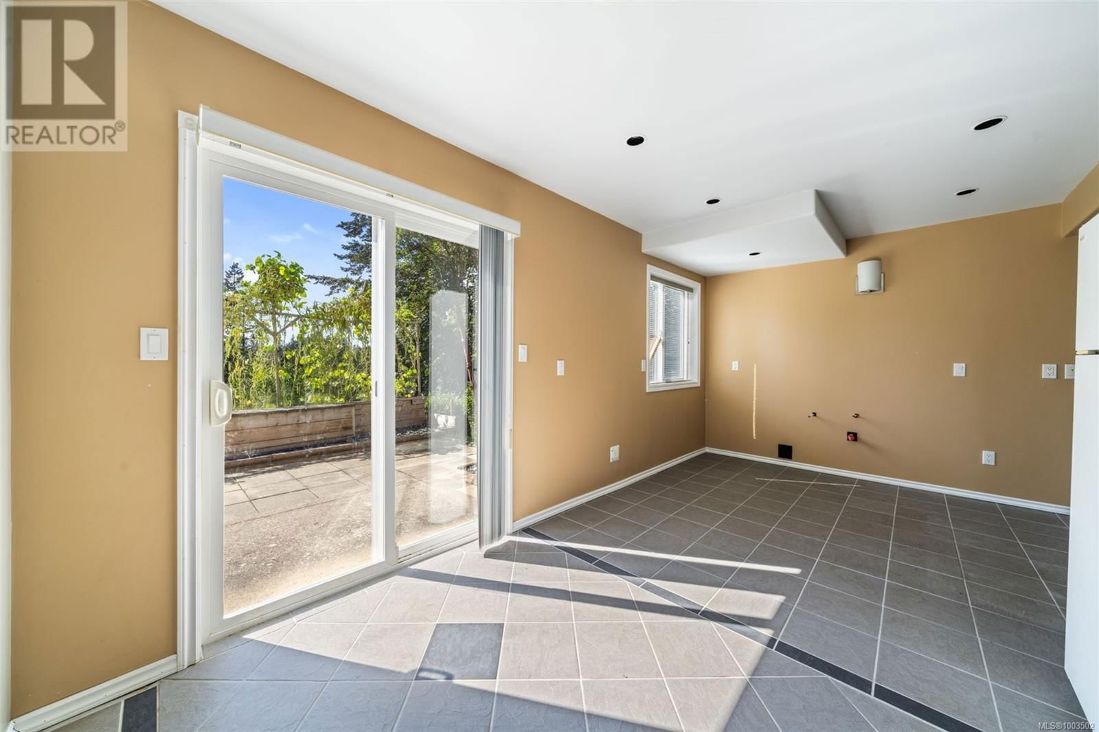 2030 AYUM ROAD Image 20