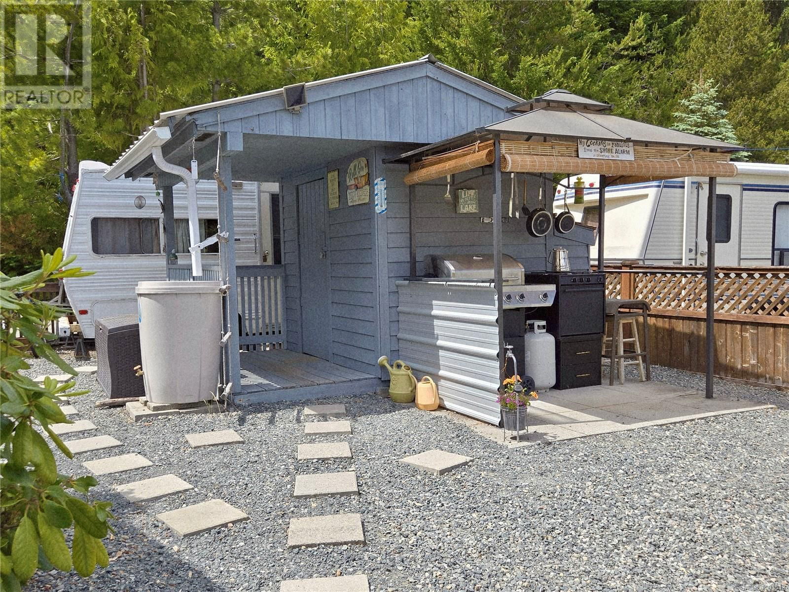 F12 - 2650 TURNBULL ROAD Image 23