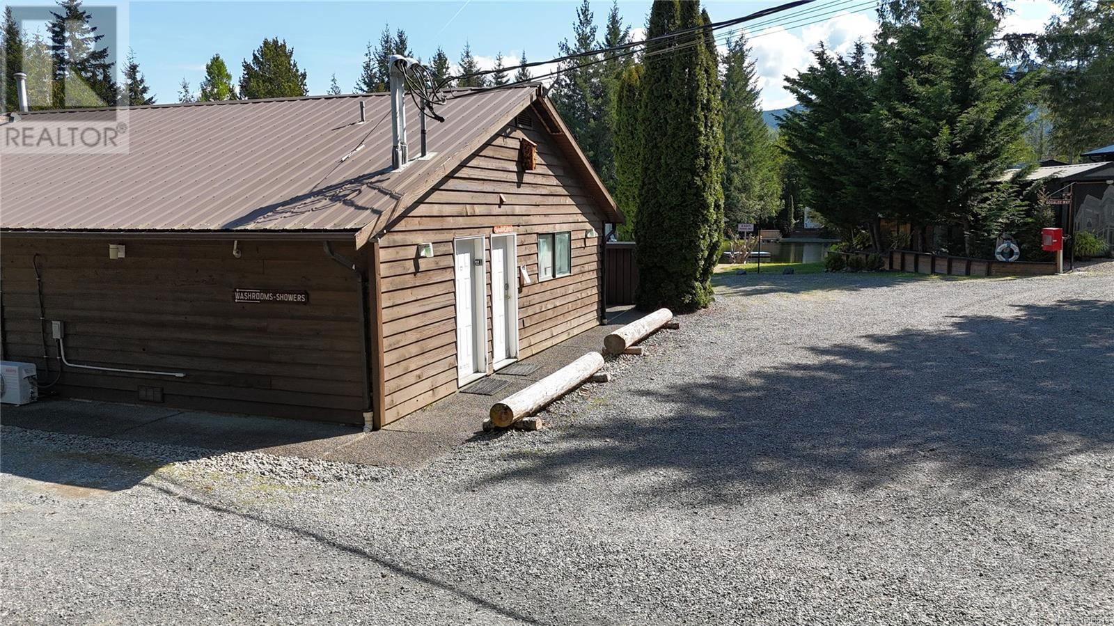 F12 - 2650 TURNBULL ROAD Image 71