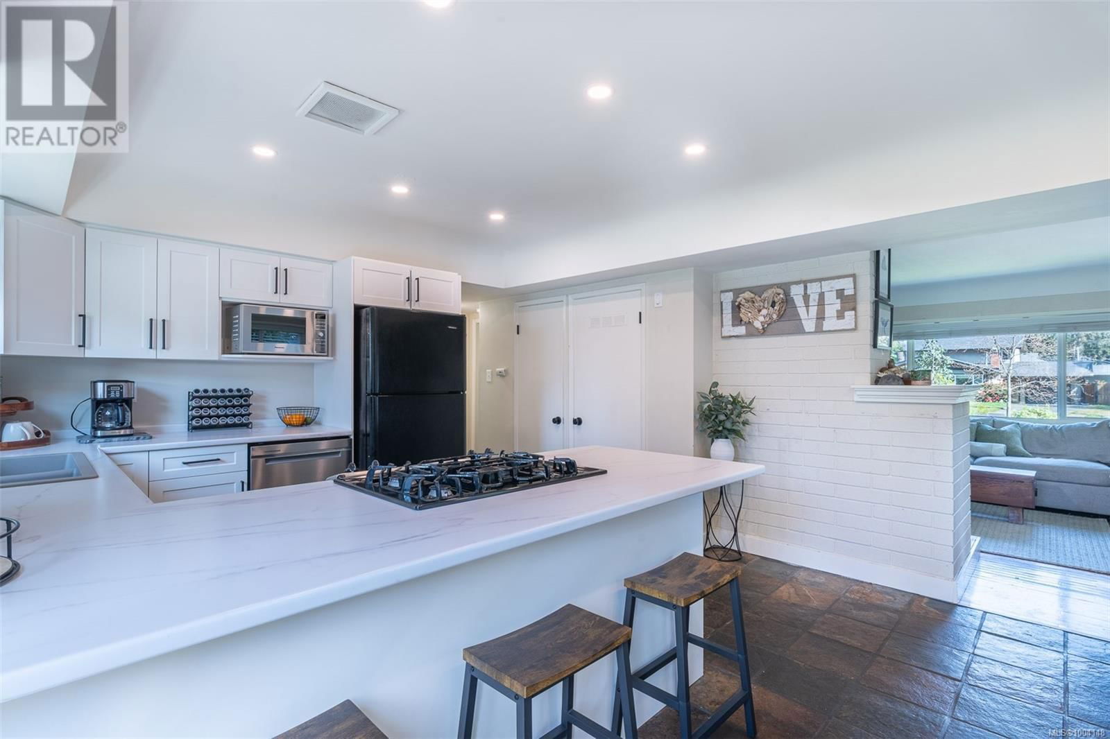 455 TIPTON AVENUE Image 18