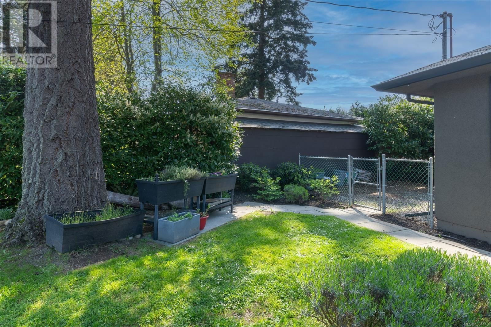 455 TIPTON AVENUE Image 32