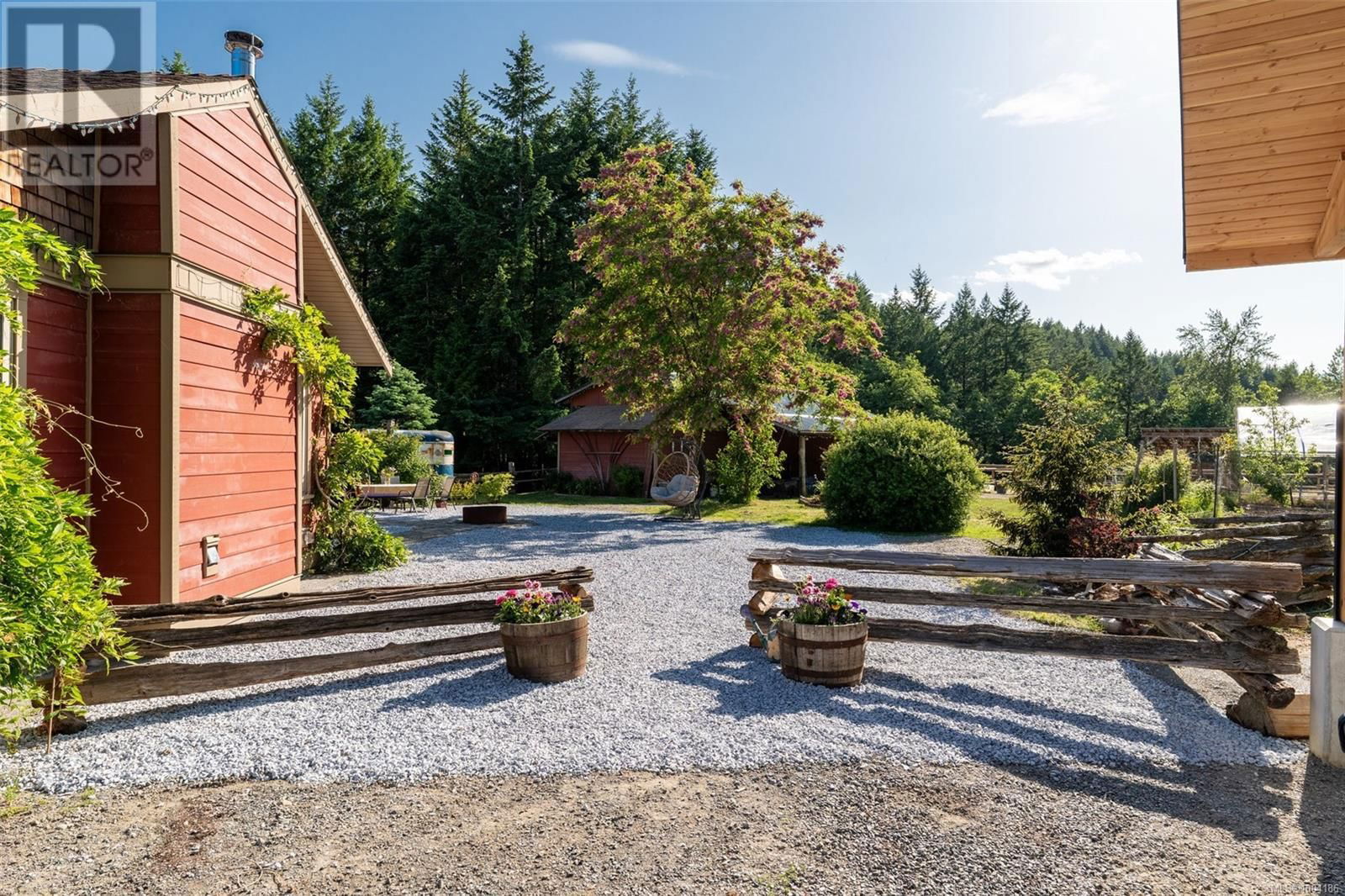 3700 HANKINS ROAD Image 39