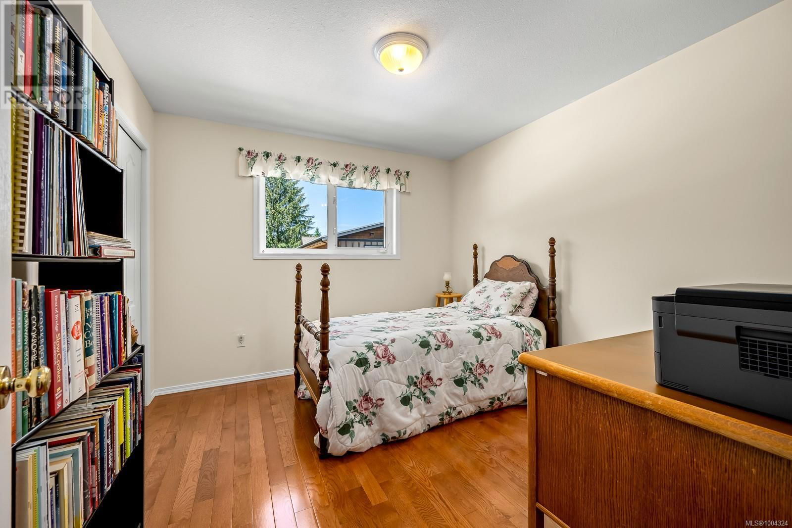 6349 EAGLES DRIVE Image 22