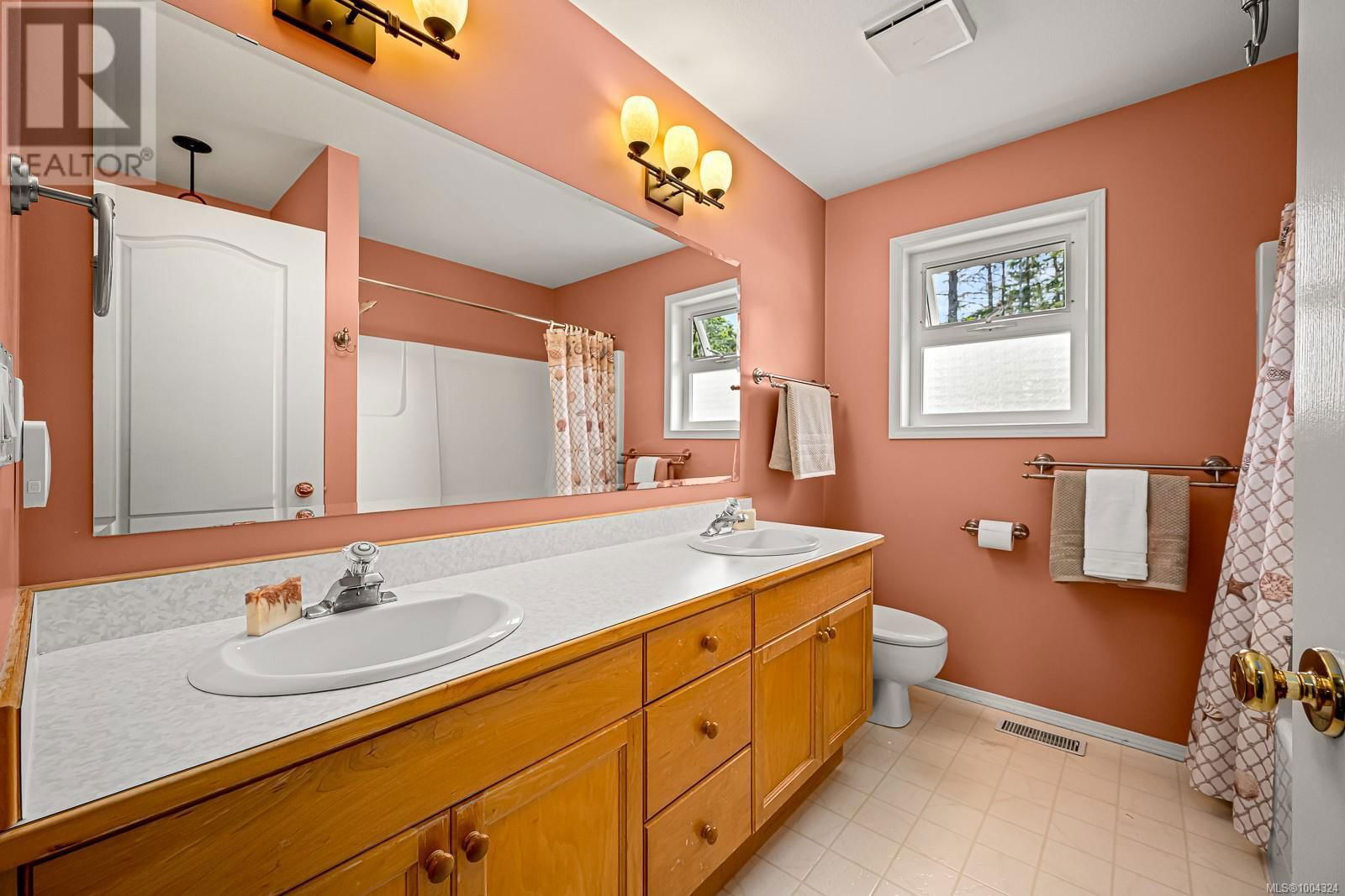 6349 EAGLES DRIVE Image 24