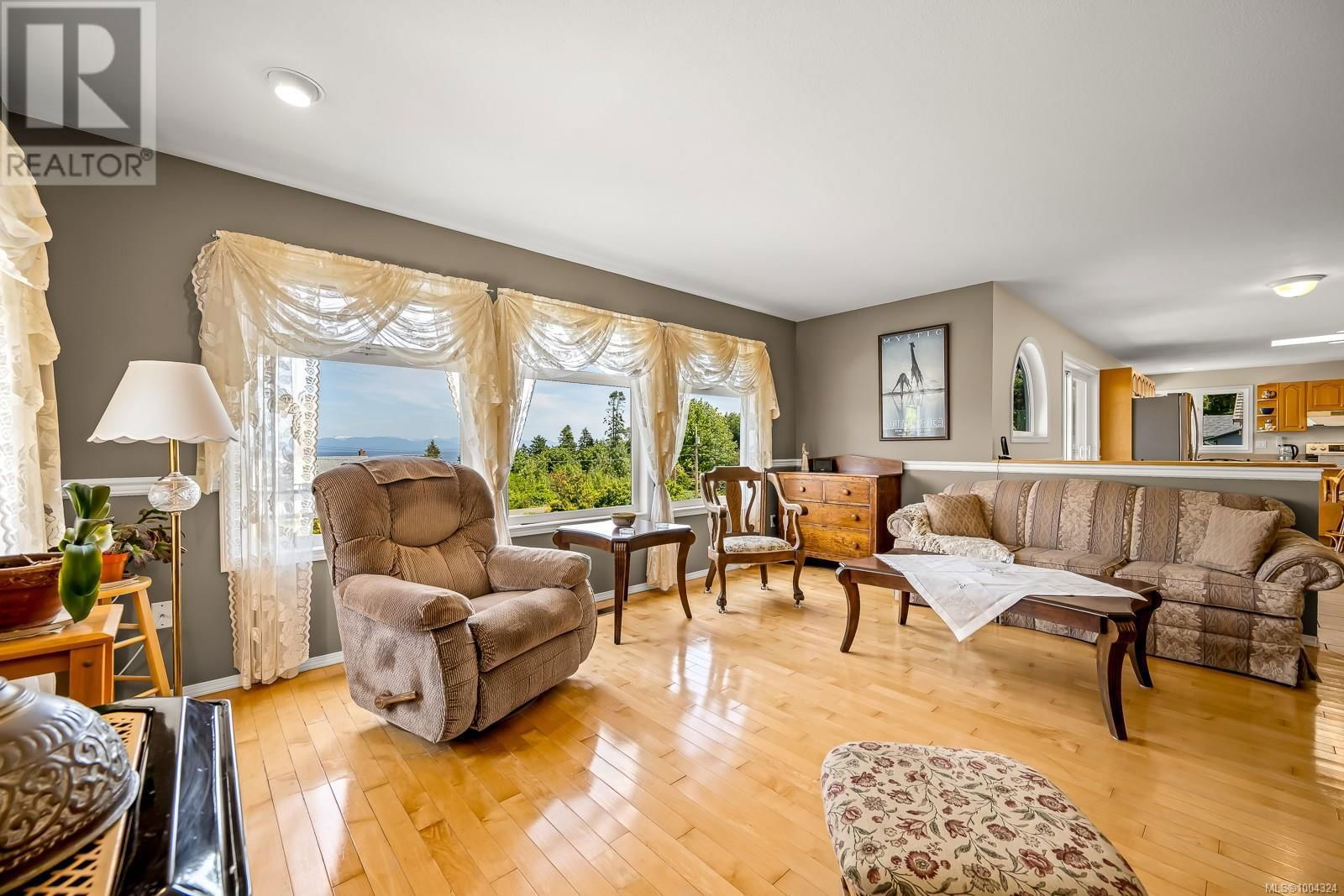 6349 EAGLES DRIVE Image 7