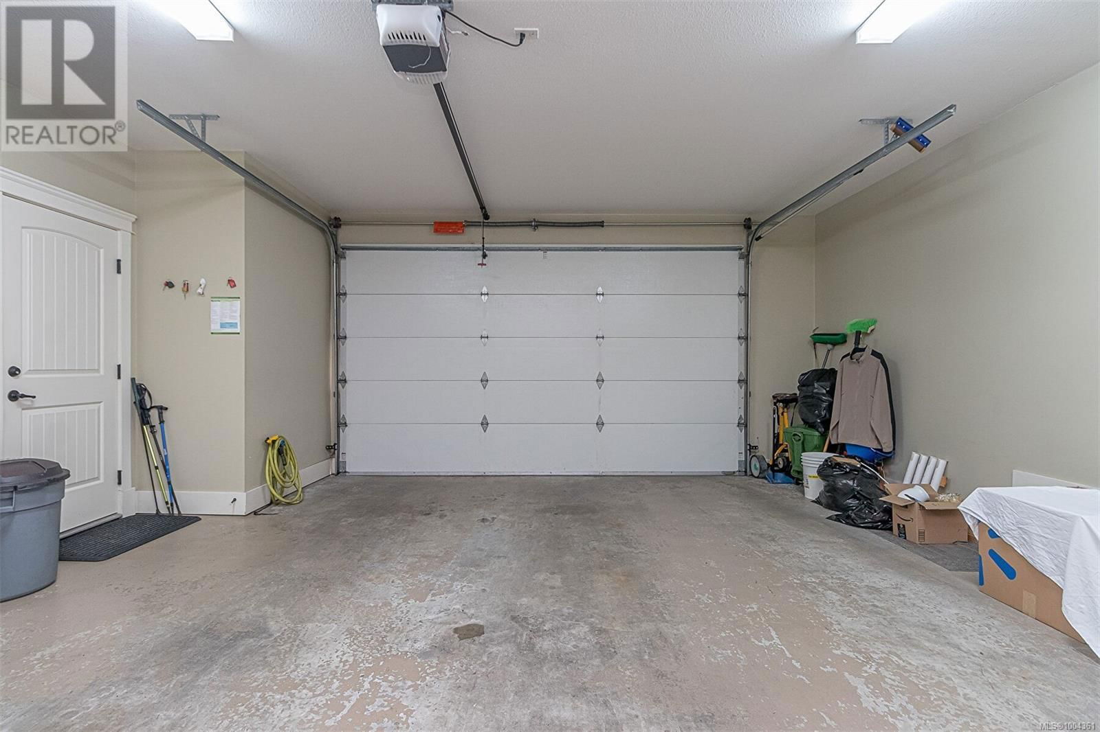 4814 BRIDGEWOOD CLOSE Image 24