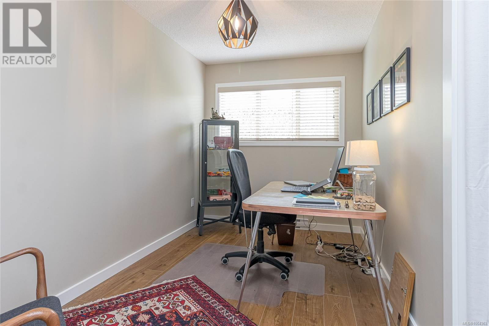 93 CILAIRE DRIVE Image 8
