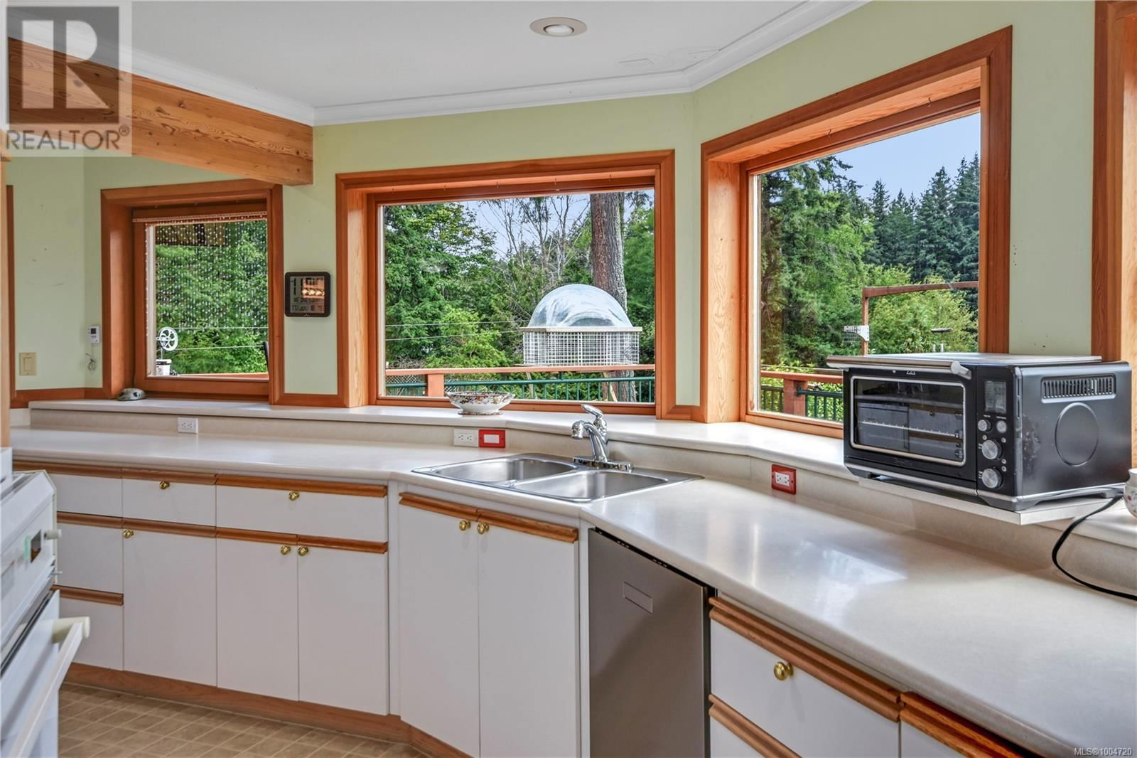 2700 RITTEN ROAD Image 15