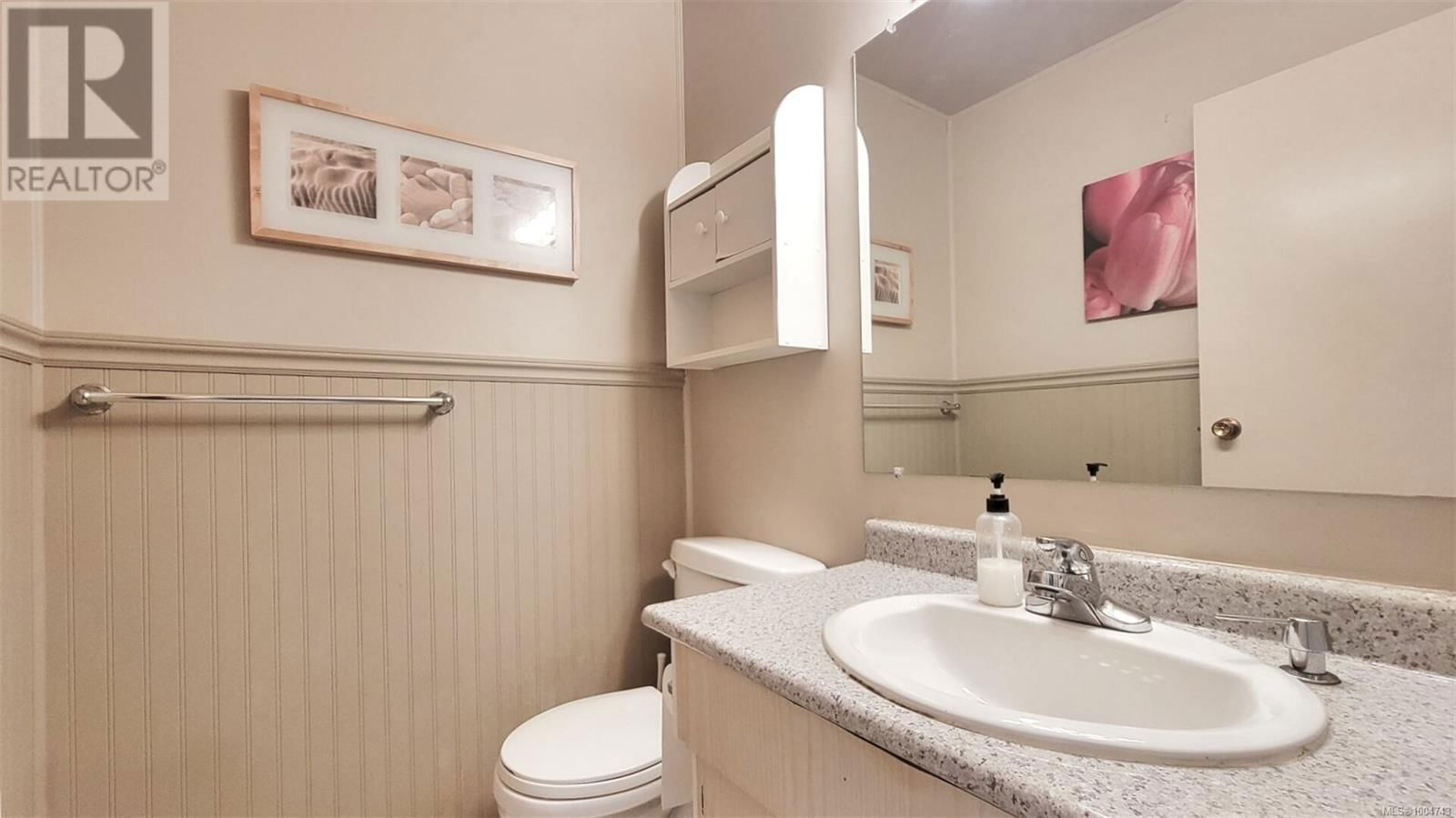 550 CARNATION PLACE Image 22