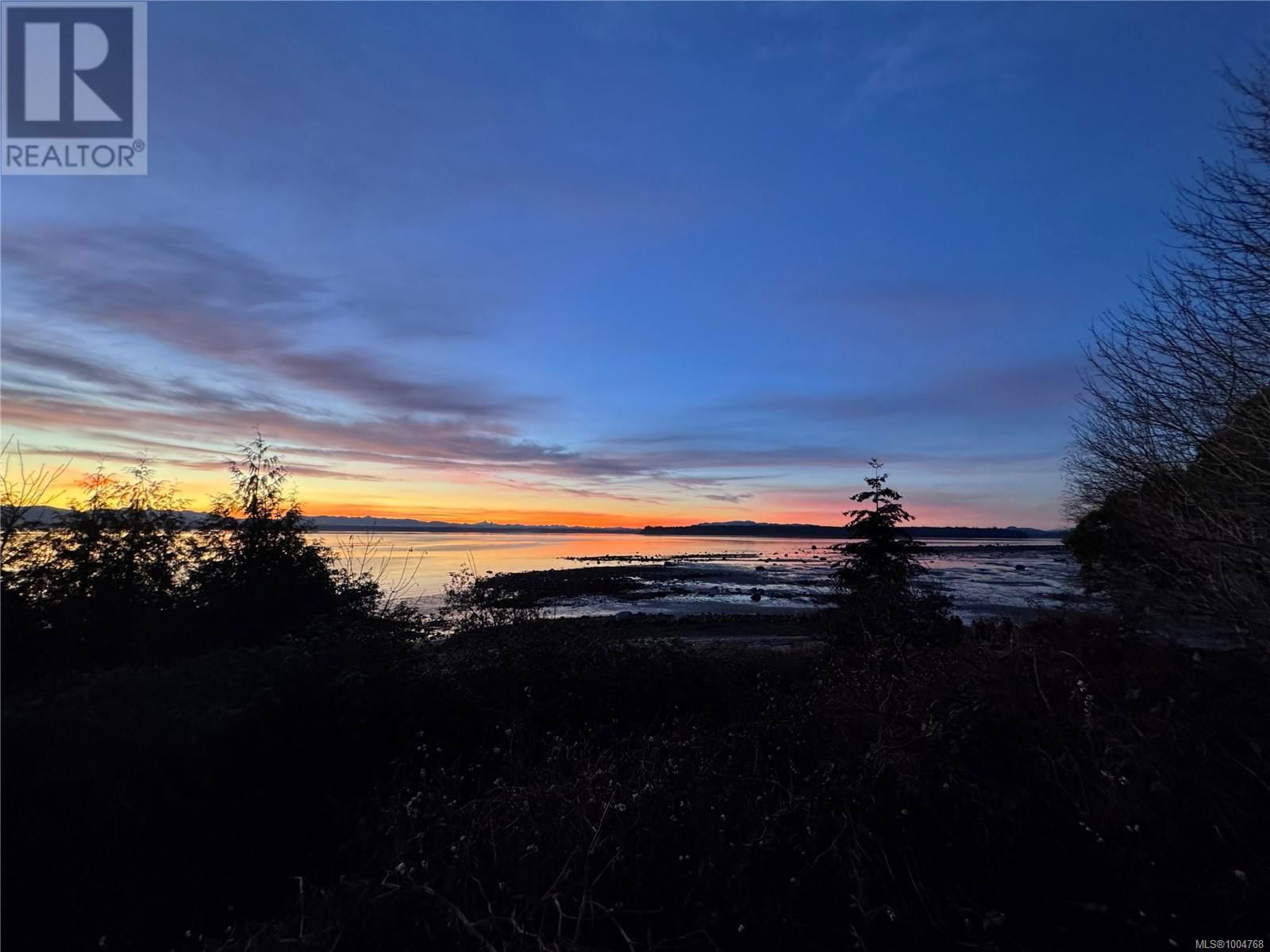 482 SMELT BAY ROAD Image 24