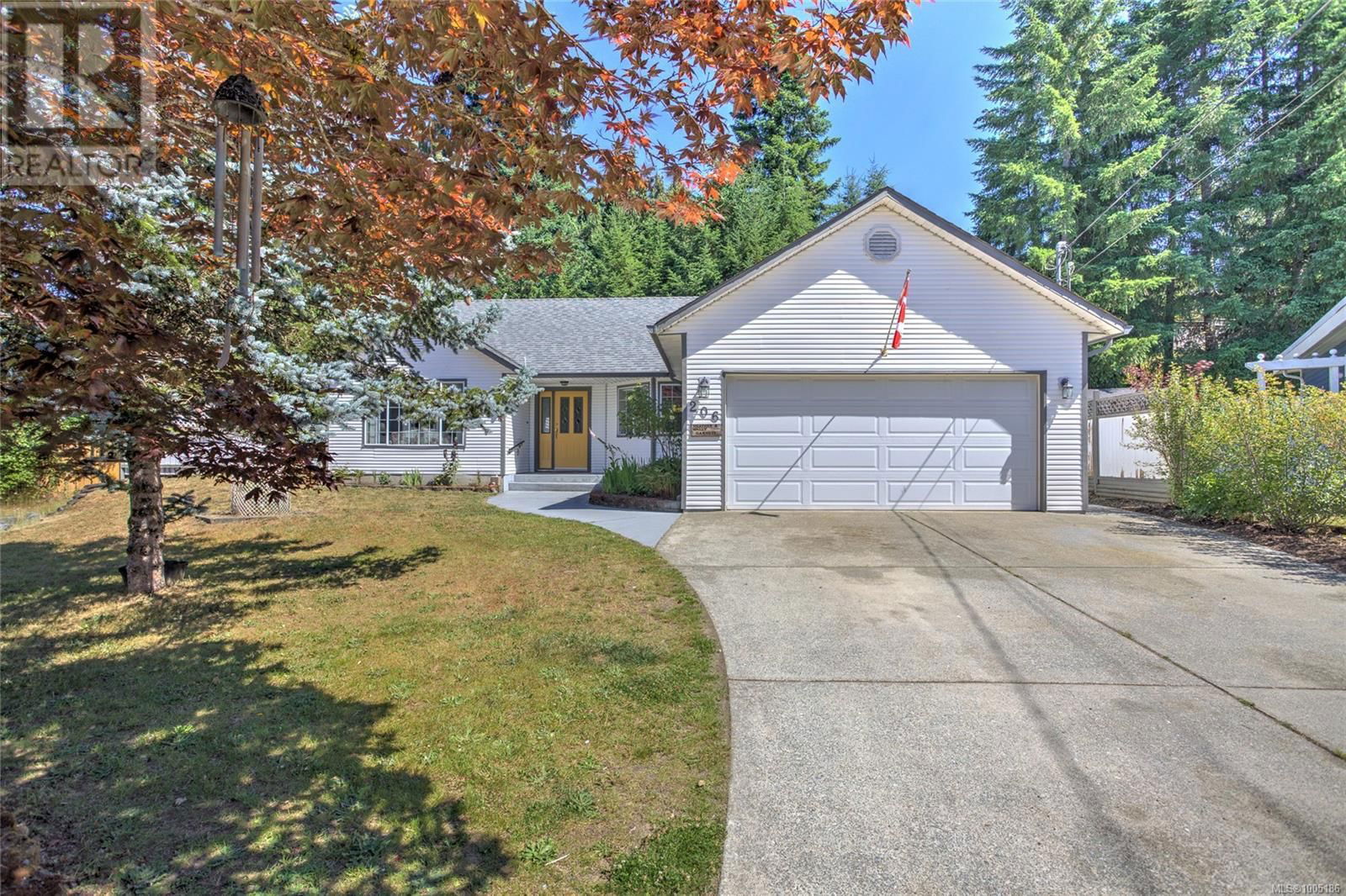 206 COWICHAN AVENUE EAST Image 1