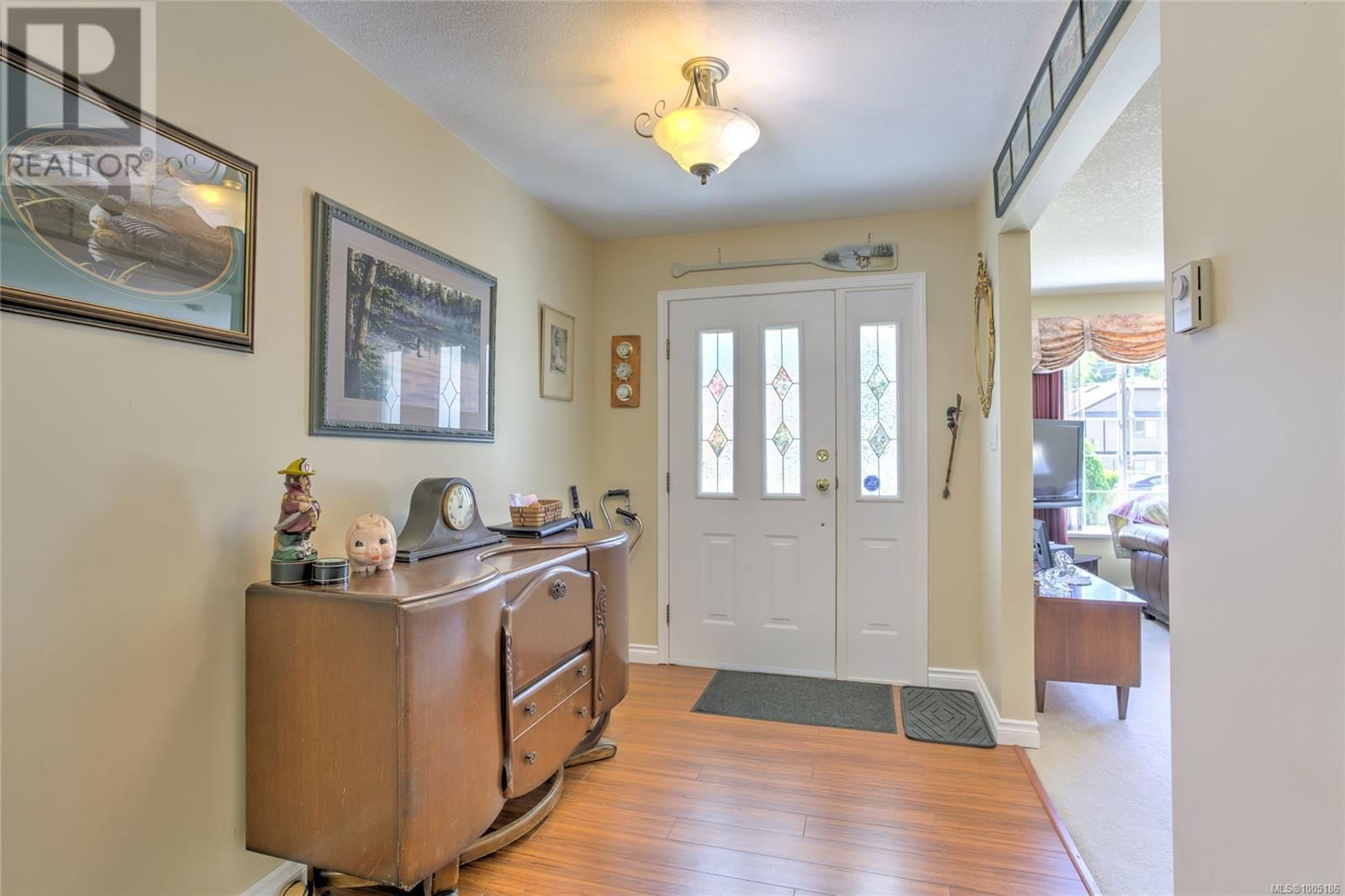 206 COWICHAN AVENUE EAST Image 10
