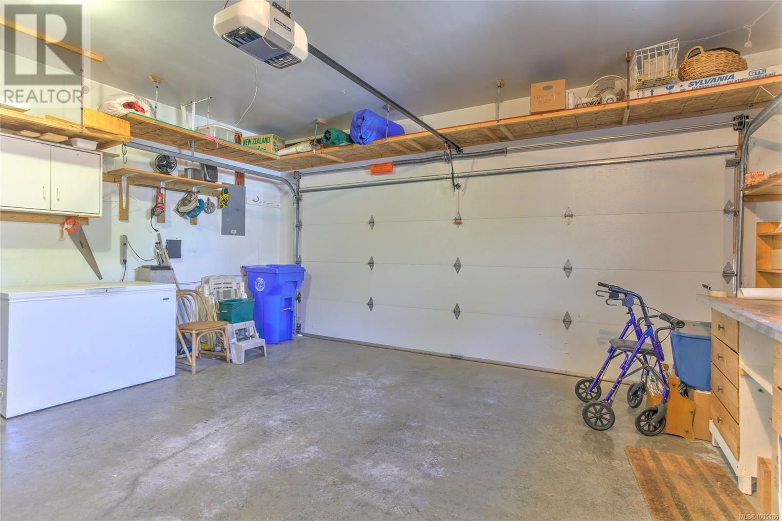 206 COWICHAN AVENUE EAST Image 29
