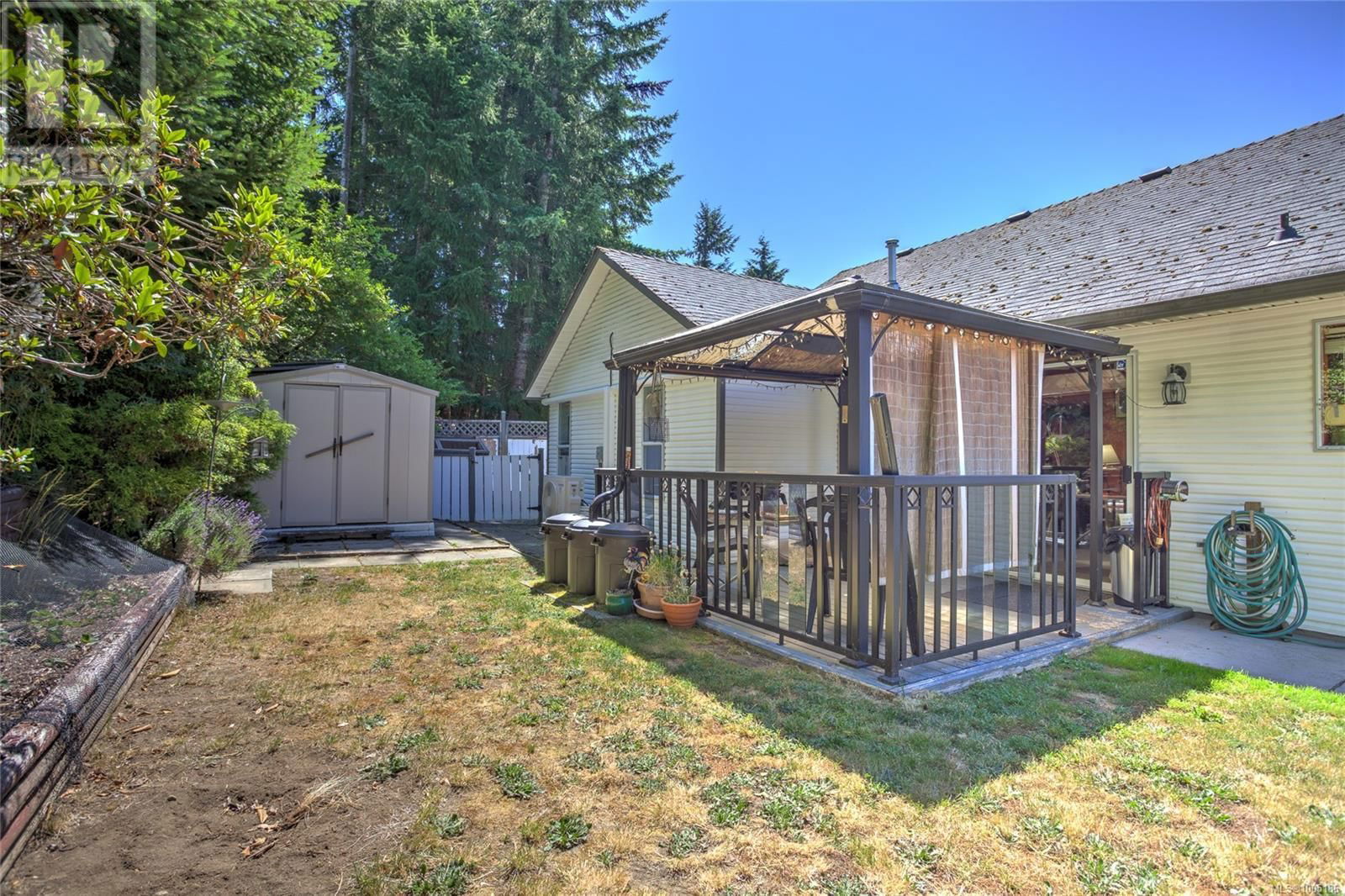 206 COWICHAN AVENUE EAST Image 33
