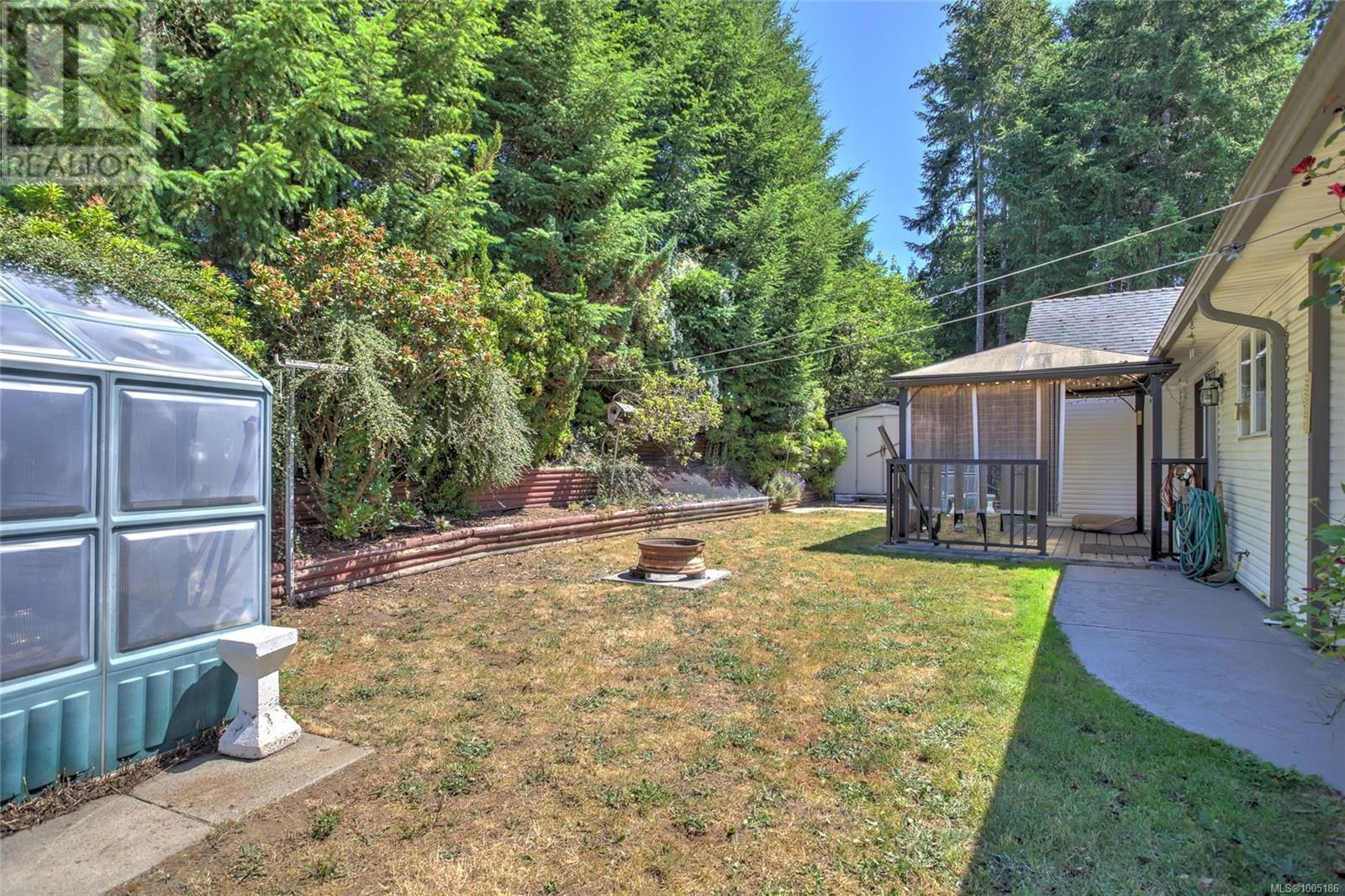 206 COWICHAN AVENUE EAST Image 38