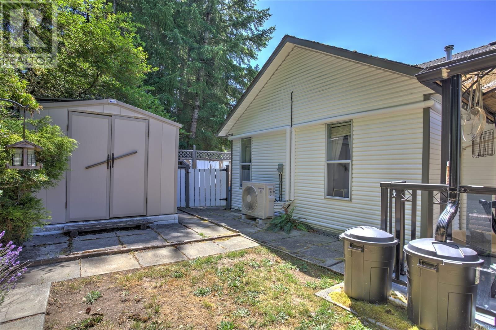 206 COWICHAN AVENUE EAST Image 39