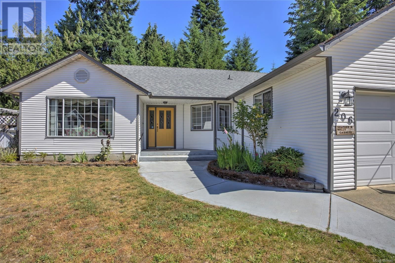 206 COWICHAN AVENUE EAST Image 8