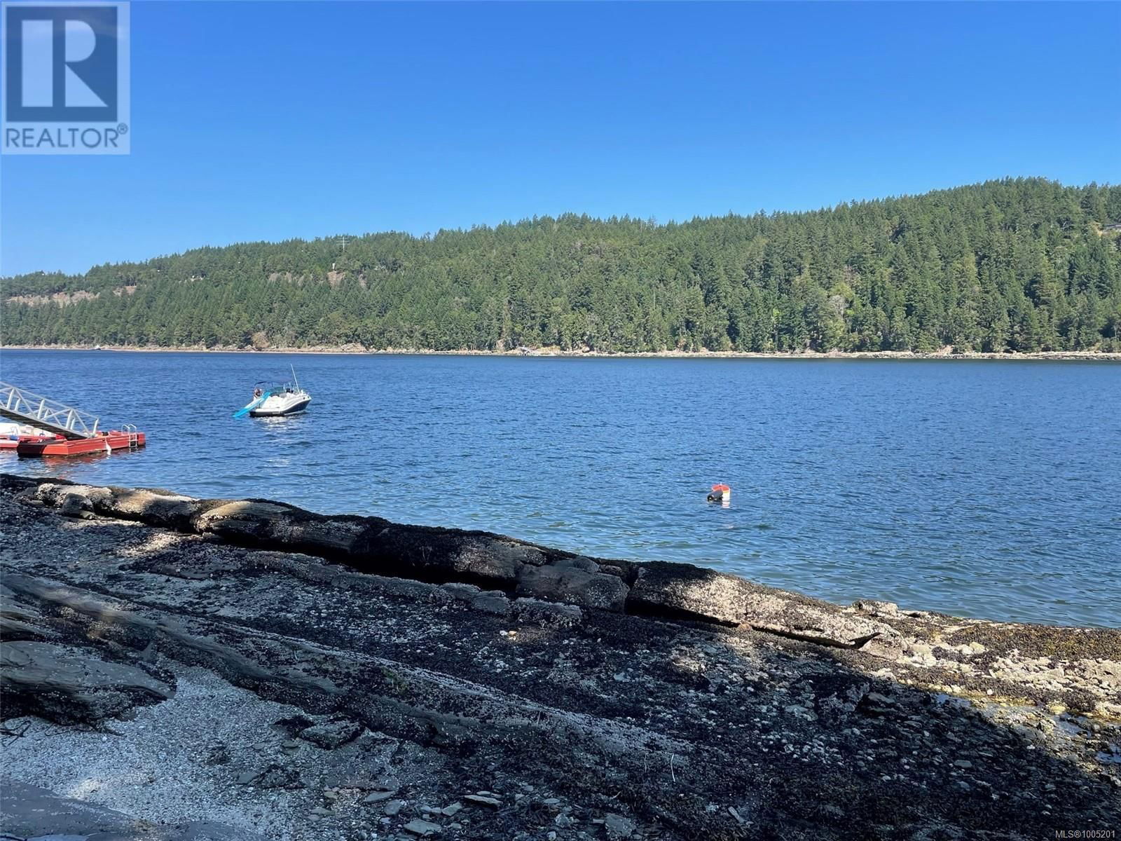 61 COHO BOULEVARD Image 13