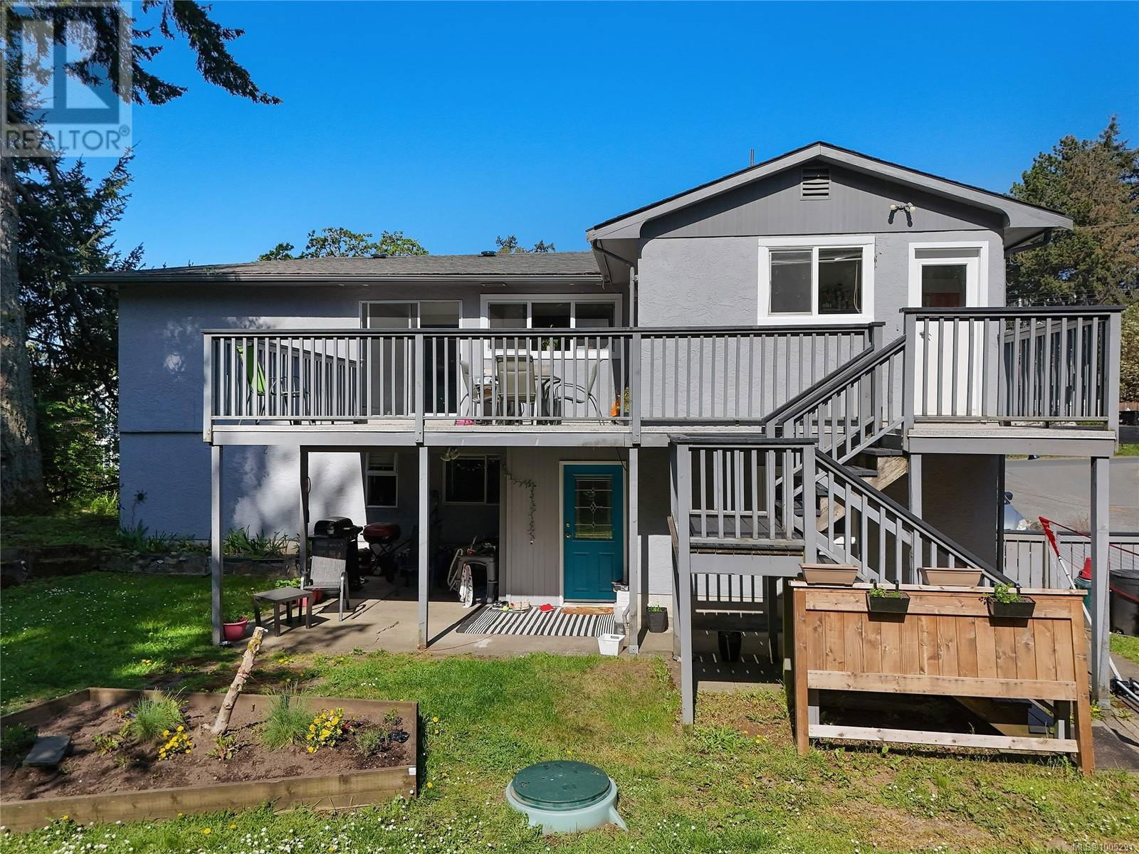 2589 WENTWICH ROAD Image 24