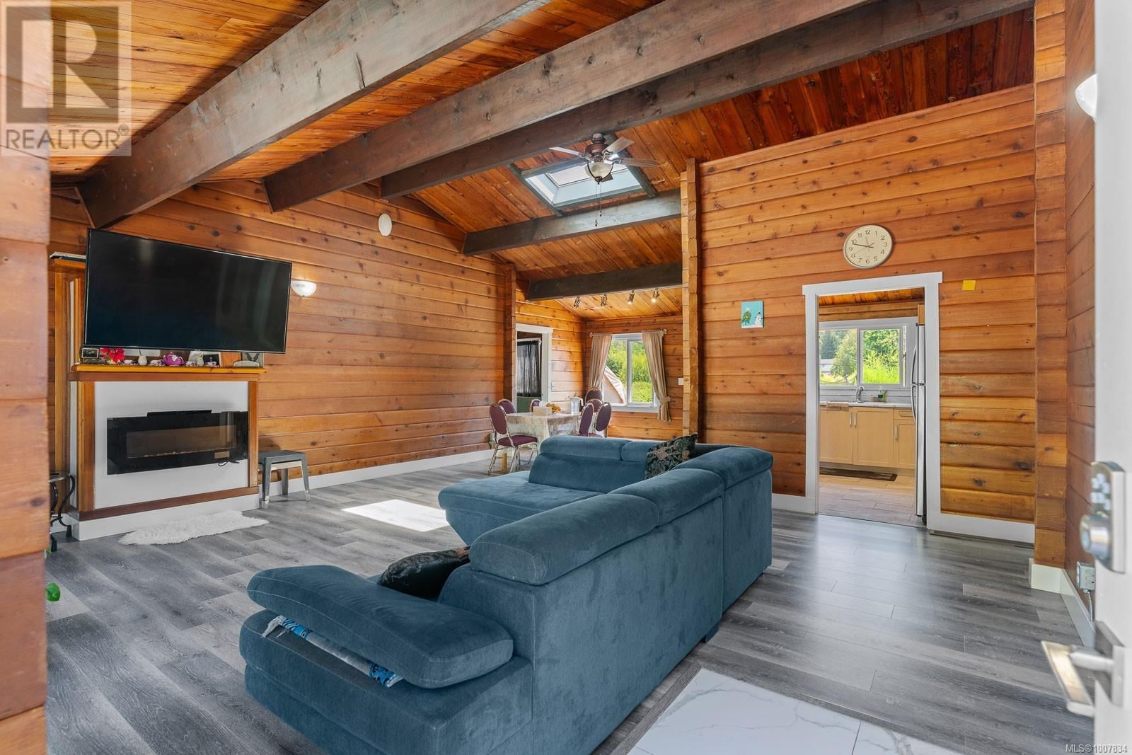7425 Lantzville Road property photo