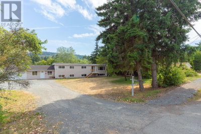 7405/7425 Lantzville Road | Lantzville British Columbia | Slide Image Forty