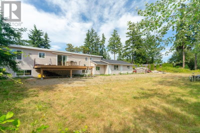 7405/7425 Lantzville Road | Lantzville British Columbia | Slide Image Forty-nine