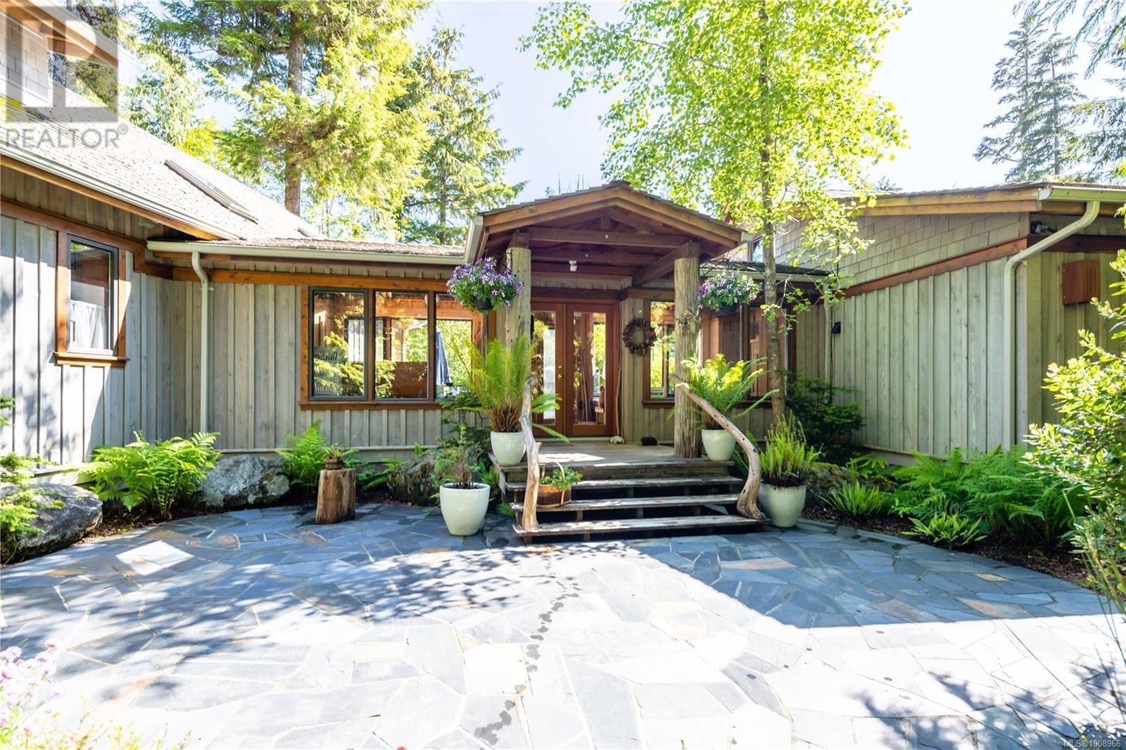 1180 Lynn Road property photo