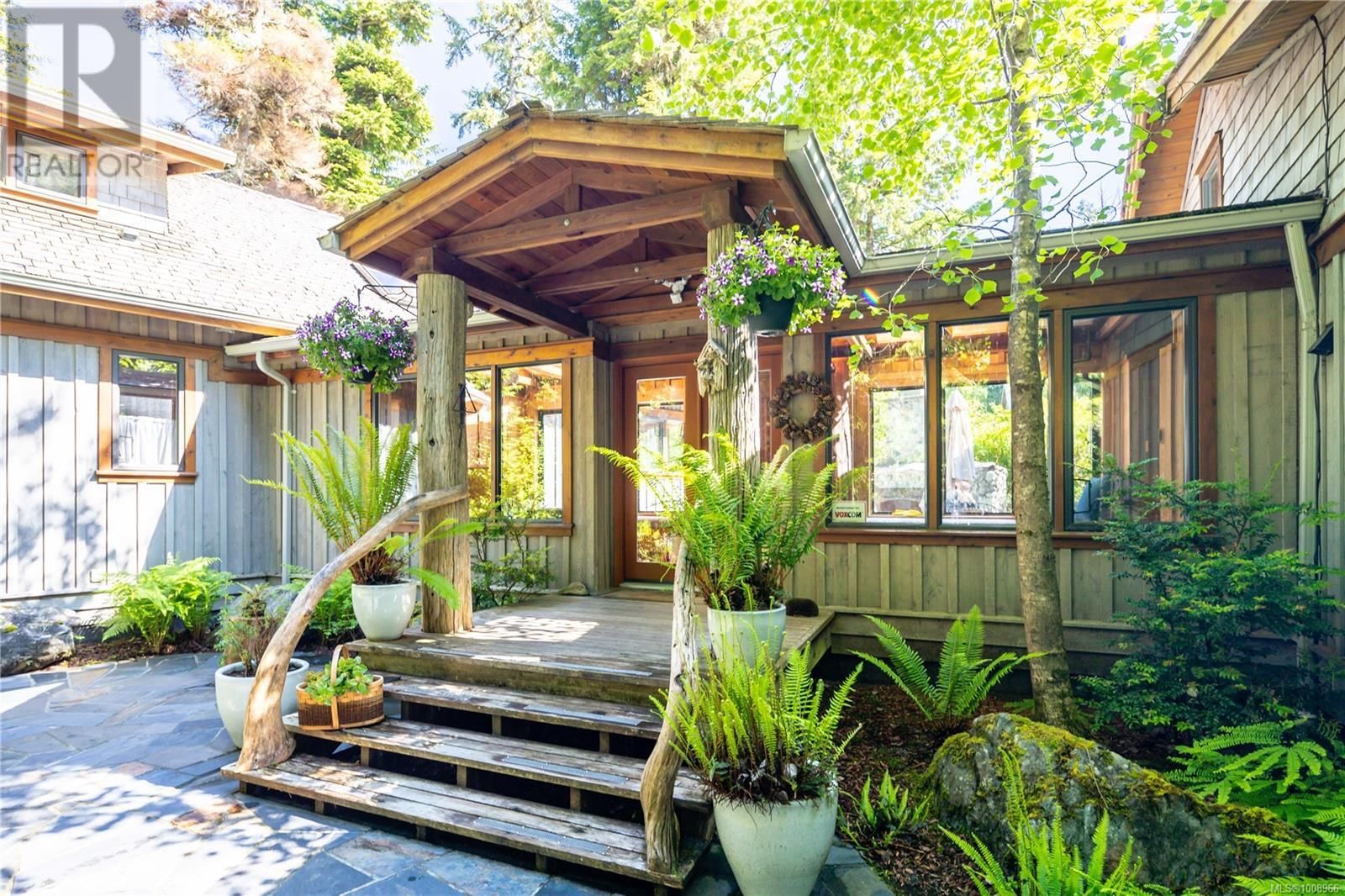1180 Lynn Road property photo