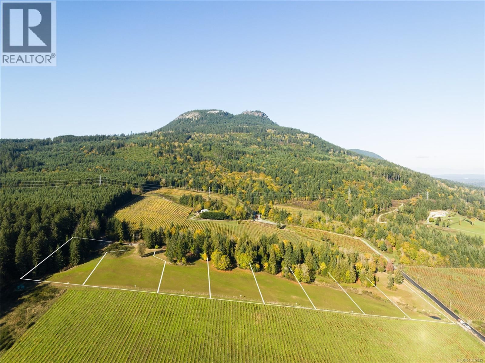 SL 5 Pinot Place property photo