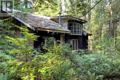 1572 Squirrel Cove Road | Cortes Island British Columbia | Slide Image Twenty-two