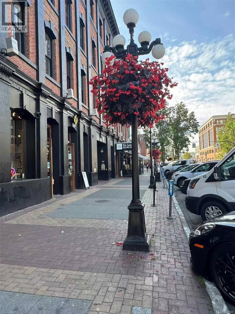 Image #1 of Restaurant for Sale at Yates, Victoria, British Columbia