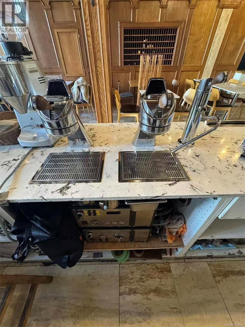 Image #1 of Restaurant for Sale at Yates, Victoria, British Columbia