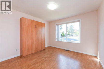 1050 8th Street | Courtenay British Columbia | Slide Image Eighteen