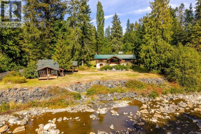 4867 Lorna Lane | Campbell River British Columbia | Slide Image Six
