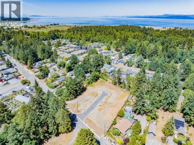 608 Cedarwood Way | Parksville British Columbia | Slide Image Eighteen