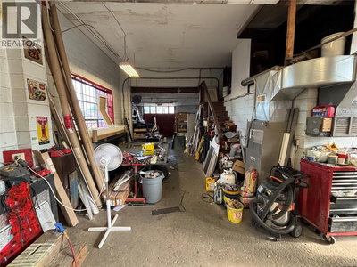 Image #1 of Commercial for Sale at 10th, Port Alberni, British Columbia