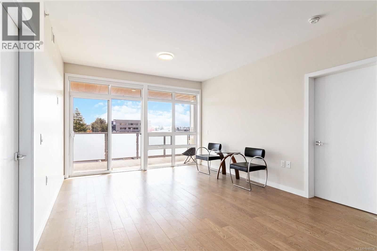 311 881 Short Street property photo