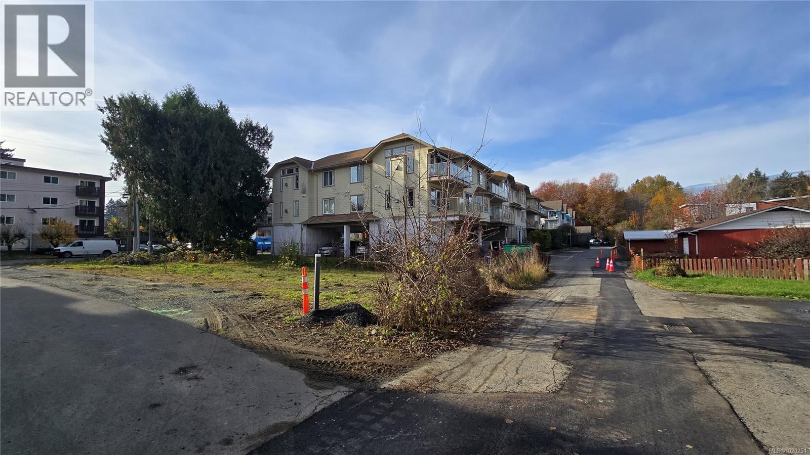 231 First Street property photo