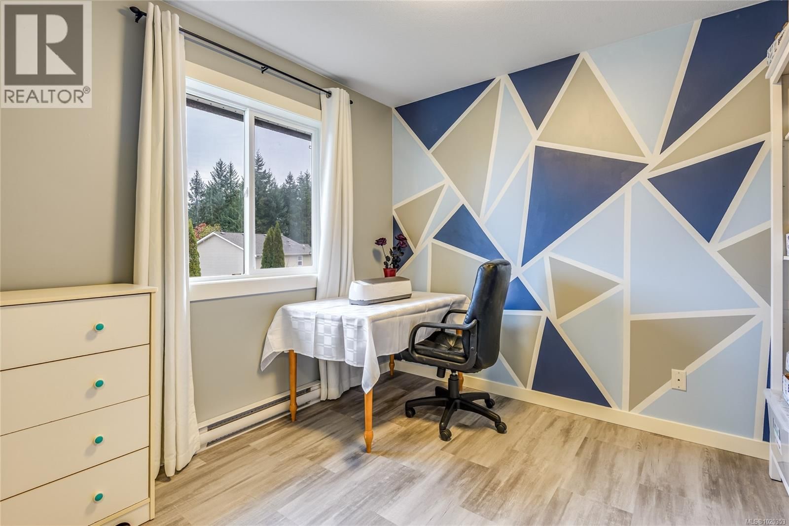 2984 HUCKLEBERRY PLACE Image 22