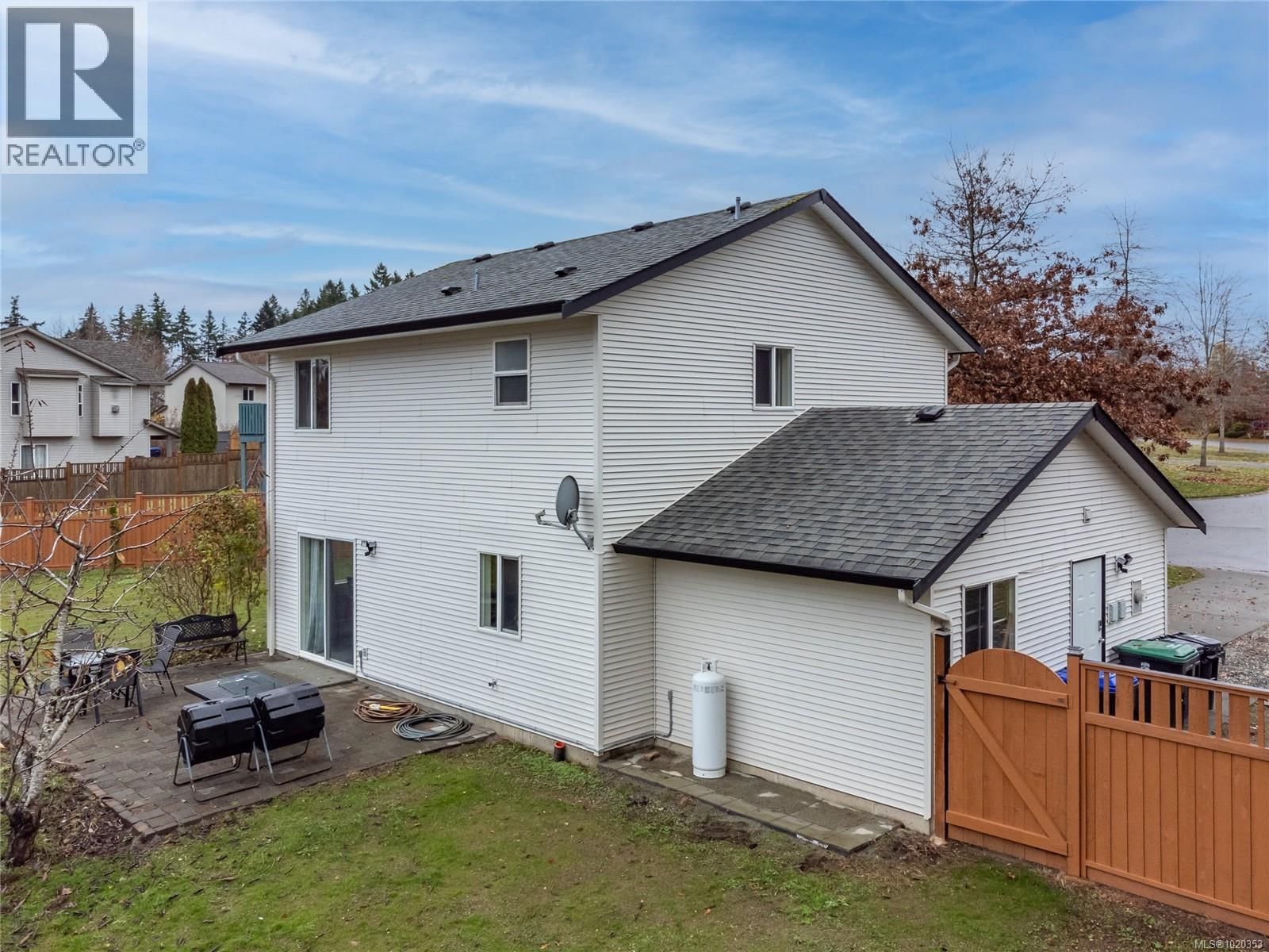 2984 HUCKLEBERRY PLACE Image 33