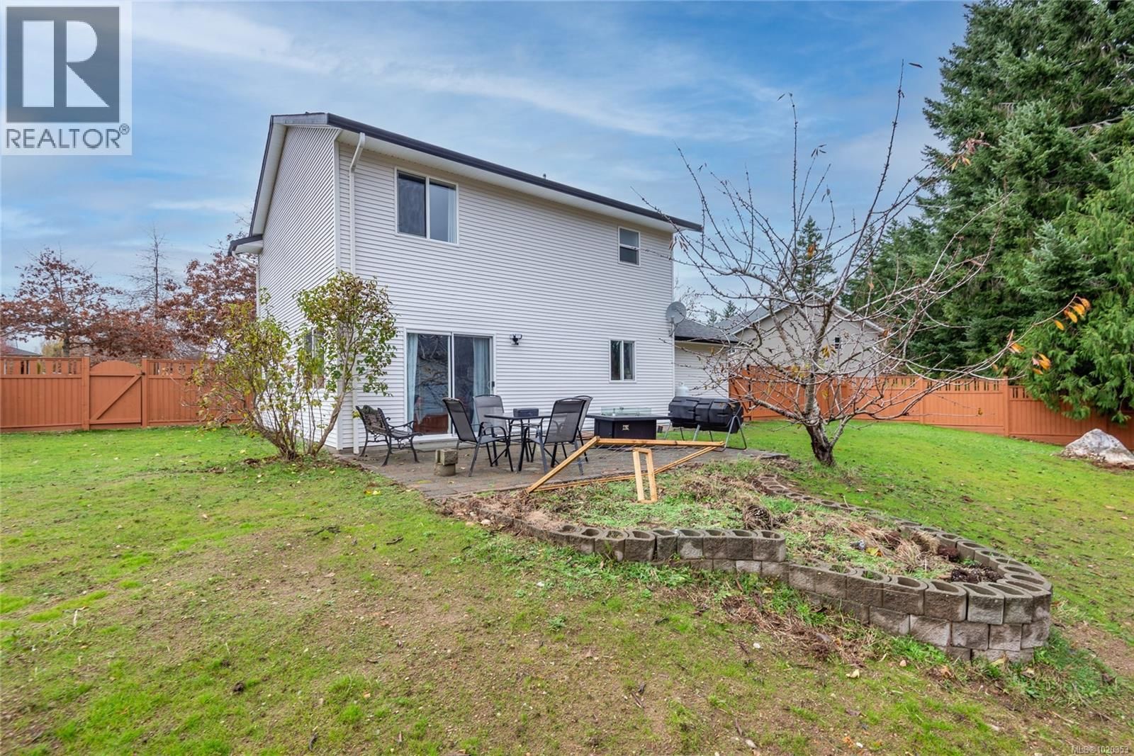 2984 HUCKLEBERRY PLACE Image 34