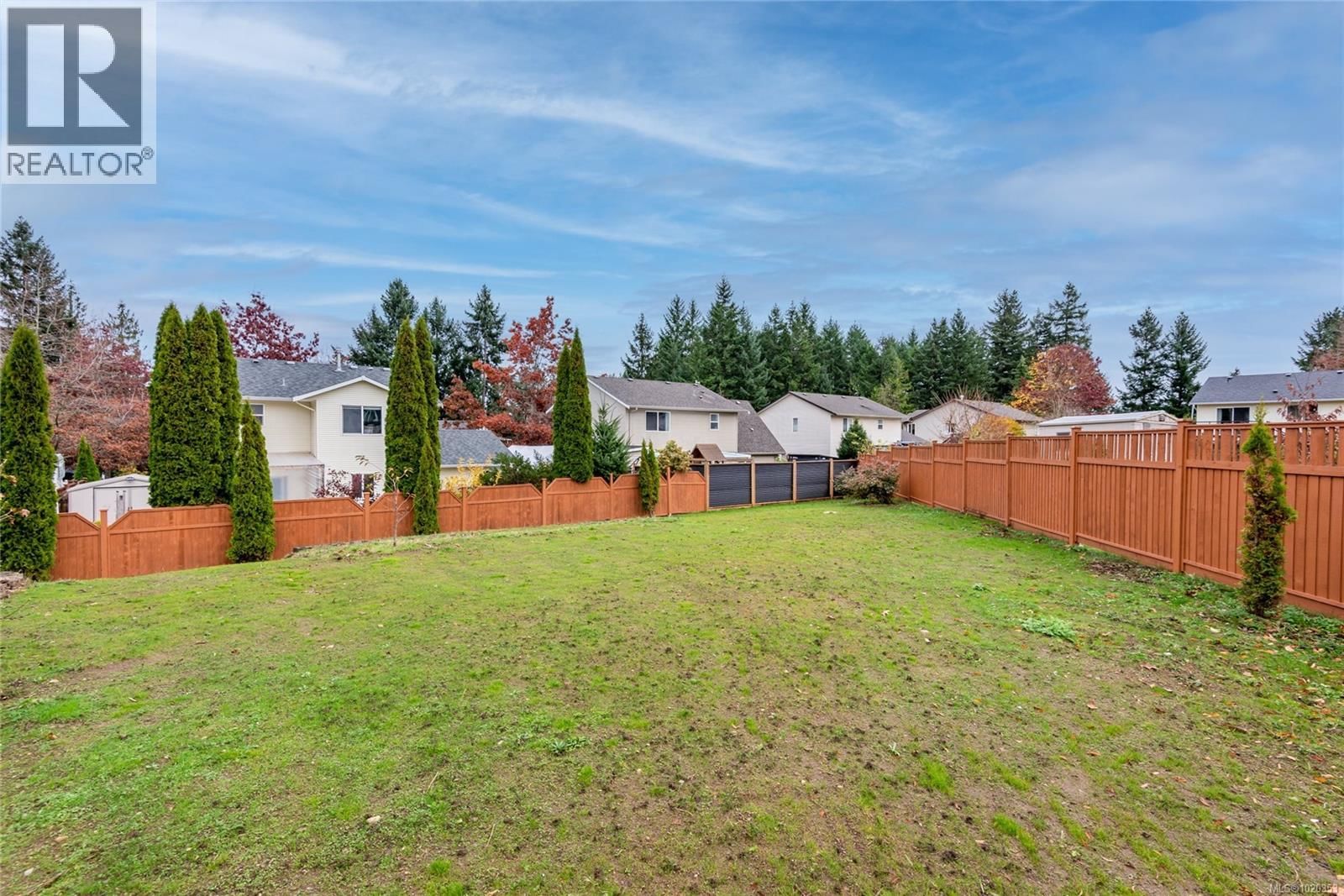 2984 HUCKLEBERRY PLACE Image 37