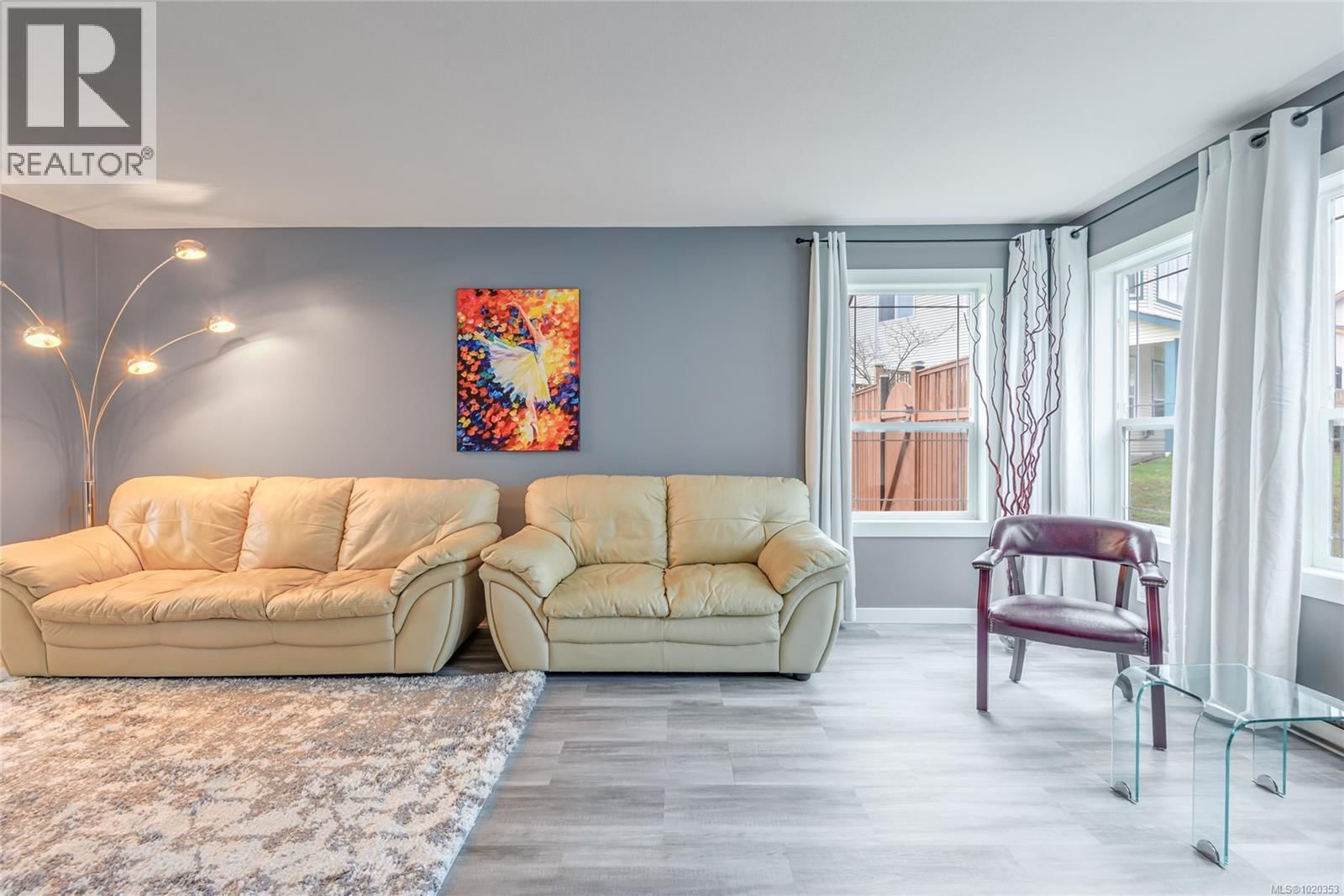 2984 HUCKLEBERRY PLACE Image 4