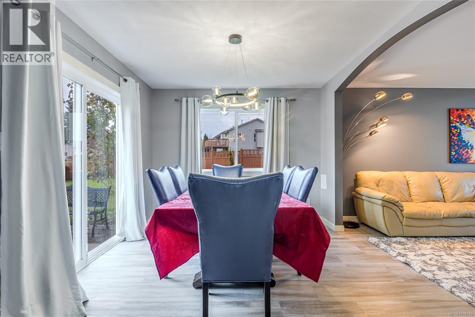 2984 HUCKLEBERRY PLACE Image 8