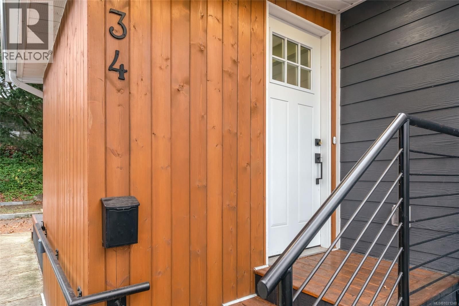34 80 Fifth Street property photo