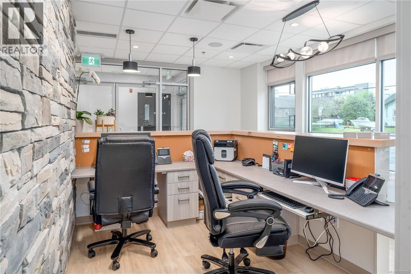 Image #1 of Business for Sale at Weld, Parksville, British Columbia