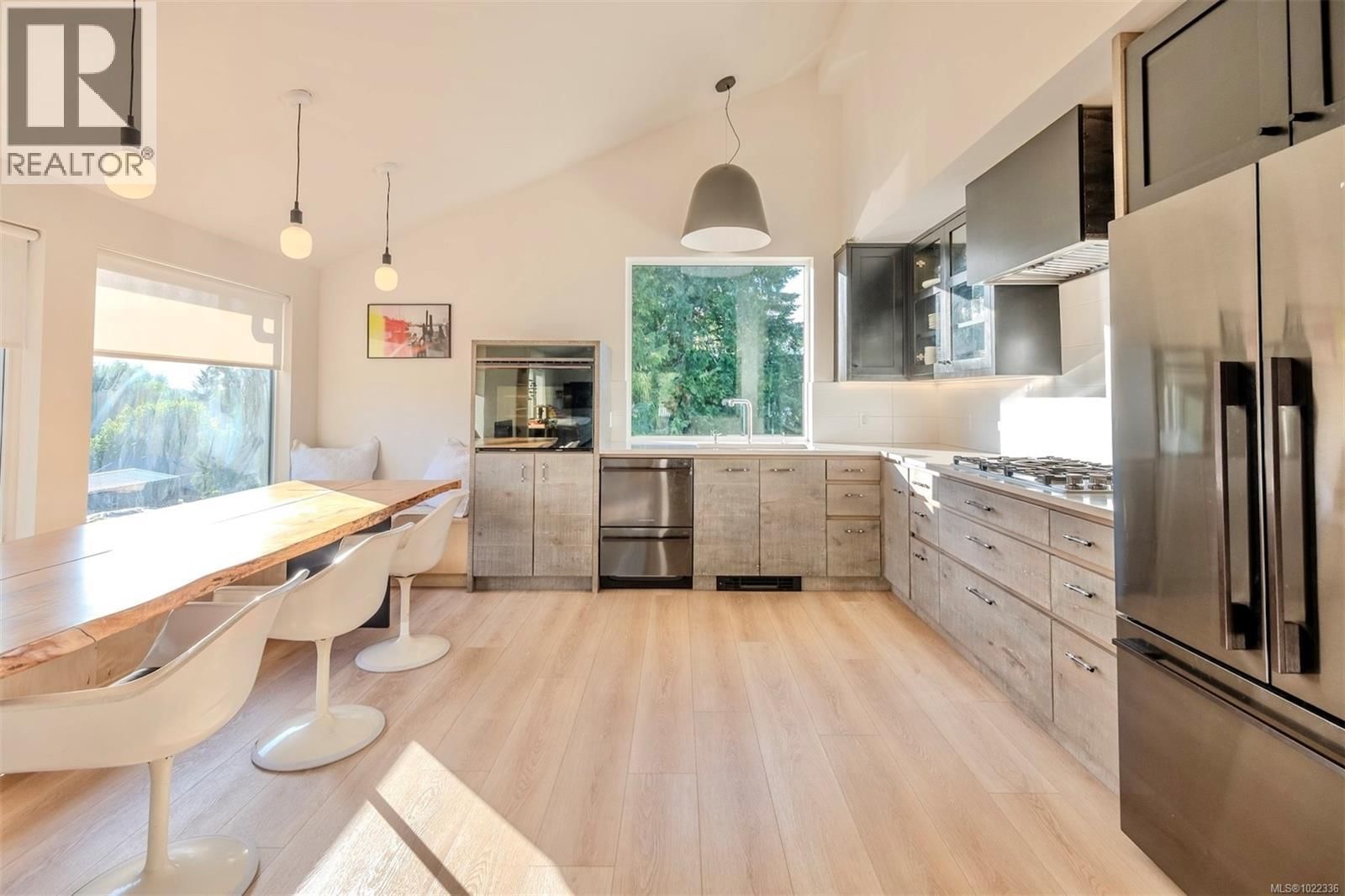 260 Neill Street property photo