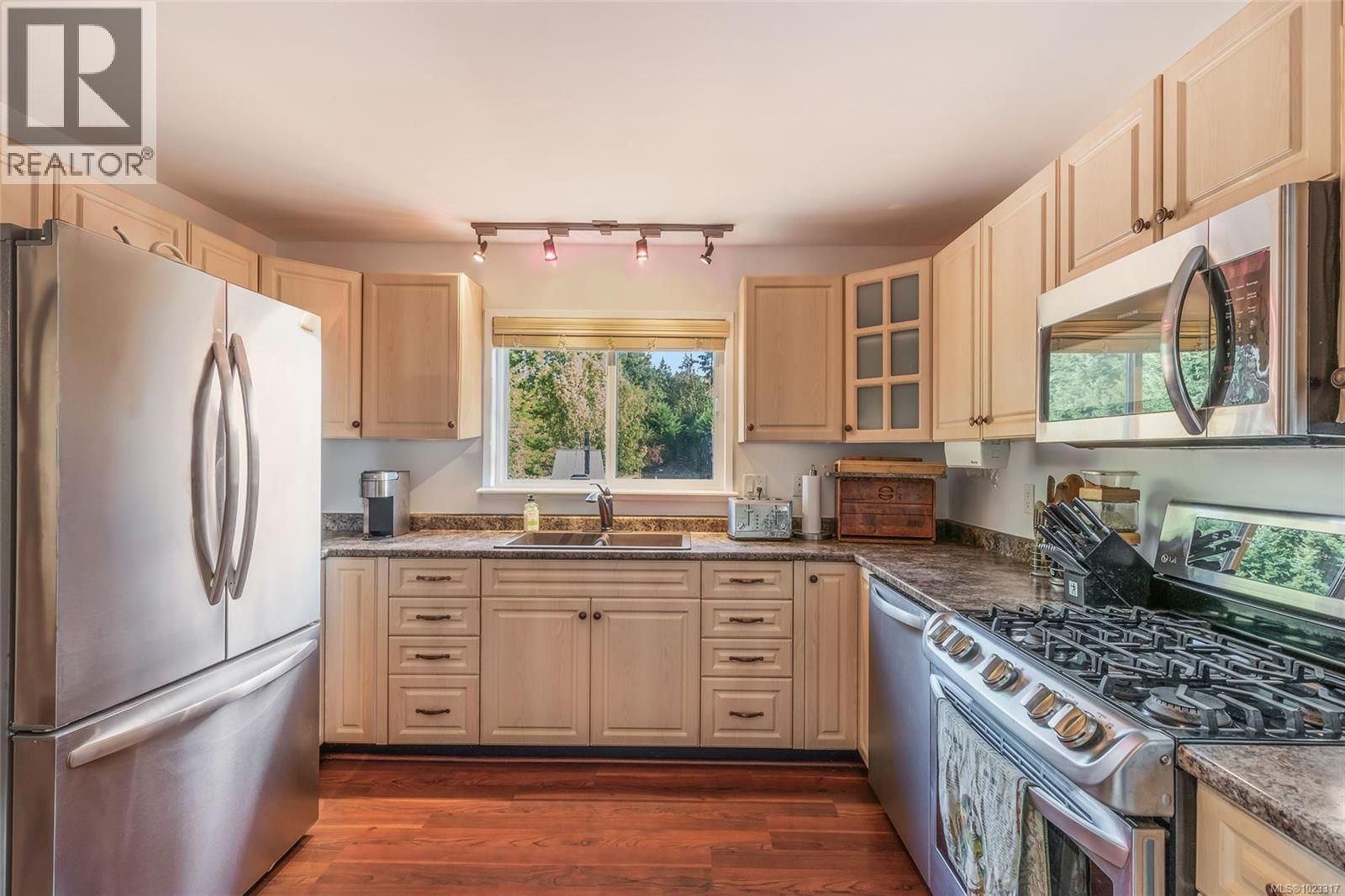 2993 River Road property photo