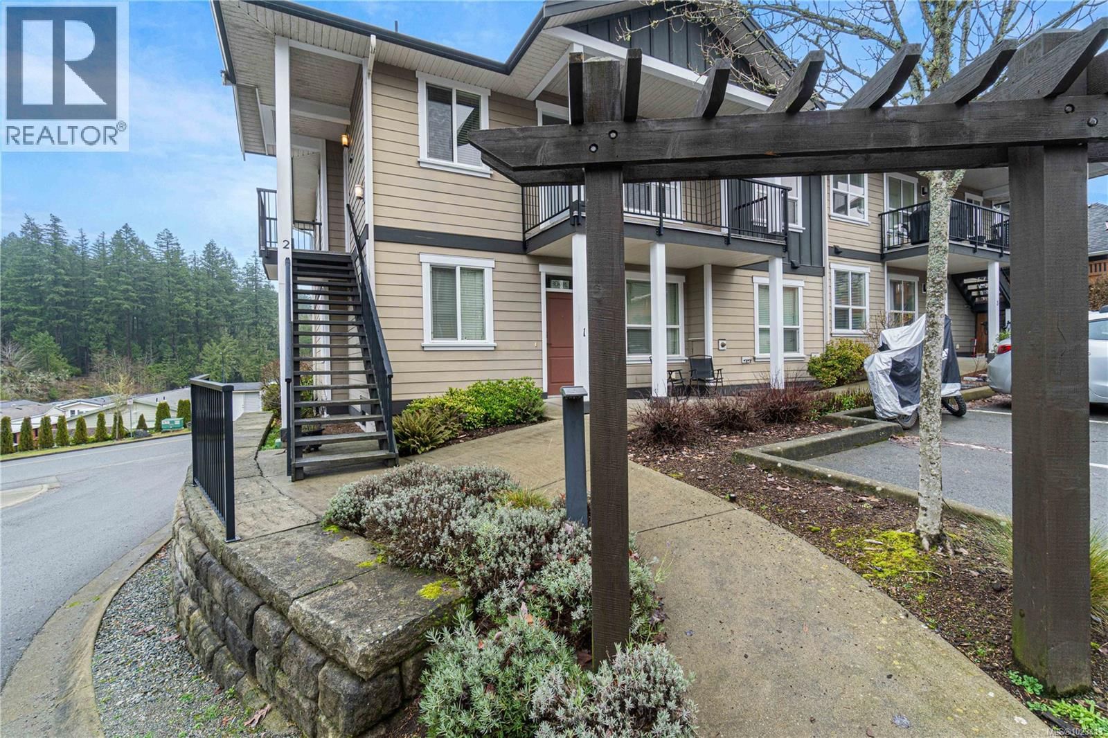 2 512 Jim Cram Drive property photo