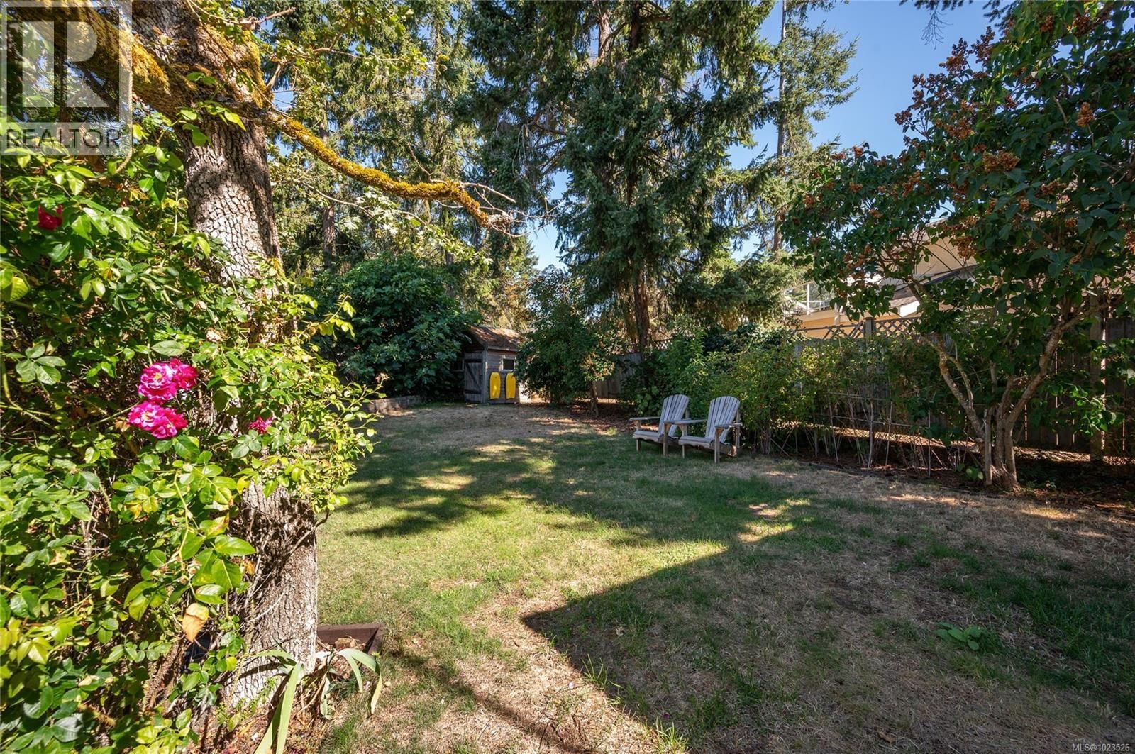 1554 MARINA WAY Image 10